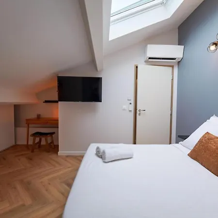 Le Filet Suspendu-Insolite -Garage- Wifi-Clim شقة تولون