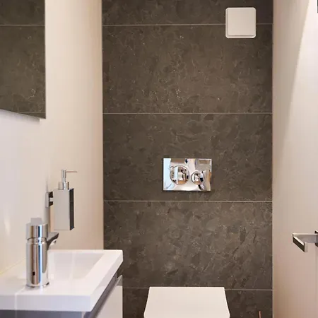 Le Filet Suspendu-Insolite -Garage- Wifi-Clim * تولون