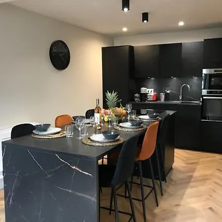 Le Filet Suspendu-Insolite -GARAGE- WIFI-CLIM Toulon